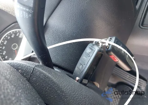 2013 Volkswagen Tiguan S from USA, damaged, VIN WVGAV3AX3DW605826